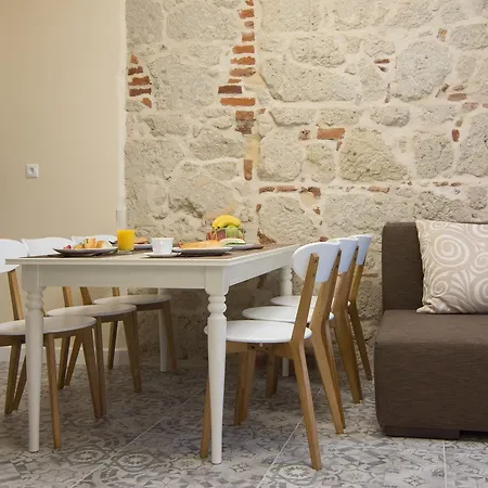 Apartment Zora Eger