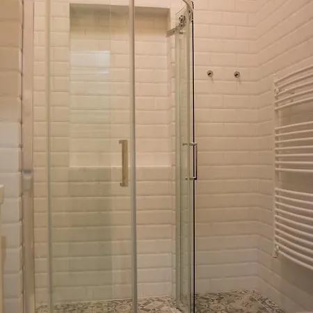Apartman Zora Eger
